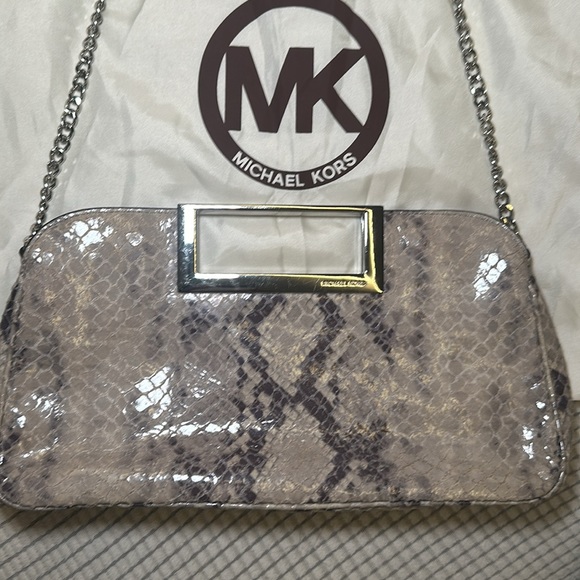 Michael Kors Beige/Grey Snake Skin Clutch with Silver Chain Strap - Picture 2 of 5